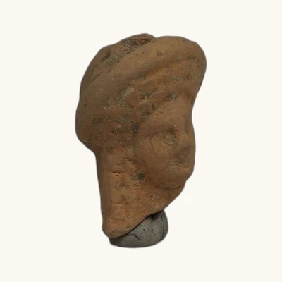 Terracotta Head – Ancient Greek, Mycenaean Period (4th Century B.C.) - vue 3