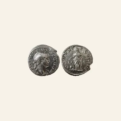 Hadrian, 118 – 137 Denarius 119-122, AR 2.95 g