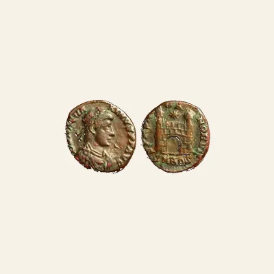 MAGNUS MAXIMUS (383-388). AE4. Aquileia RARE