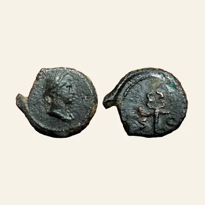 DOMITIAN (12/69-18/09/96) AE Quadrans (15mm ; 2.54g). Rome mint. - Very rare