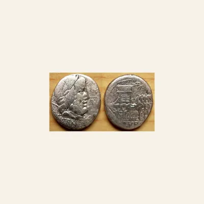 L. Rubrius Dossenus. 87 B.C. AR denarius. 3.50 gm. 18 mm. Rome mint.