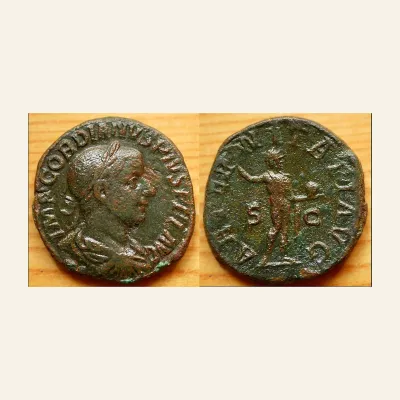 Gordian III Æ Sestertius. Rome, AD 240-244. AETERNITATI