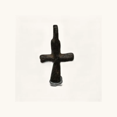 Pendentif croix en bronze byzantin – 7e-10e siècle après J.-C. - vue 2