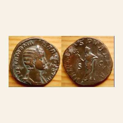 Julia Mamaea, Æ sestertius (30mm, 20.6 gm). Rome, AD 228.