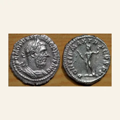 Macrinus (AD 217-218). AR denarius (20mm, 3.71 gm). AD 217.