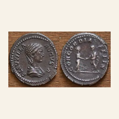 Avers, du denarius, pour Plautilla (Caracalla, 198-217), AR Denarius, Rome, AD 202-205, AR, (g 3,98, mm 20)., atelier de...