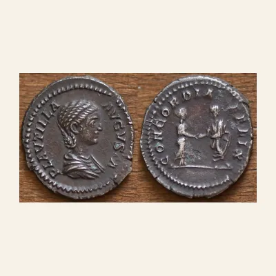 Reverse, of the denarius, for Plautilla (Caracalla, 198-217), AR Denarius, Rome, AD 202-205, AR, (g 3,98, mm 20)., mint of...