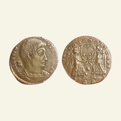 Decentius (Caesar, 350/1-353). Æ Centenionalis (25.5mm, 4.05g,). Rome, 351/2.