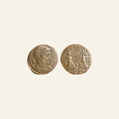 Decentius (Caesar, 350/1-353). Æ Centenionalis (25.5mm, 4.05g,). Rome, 351/2.