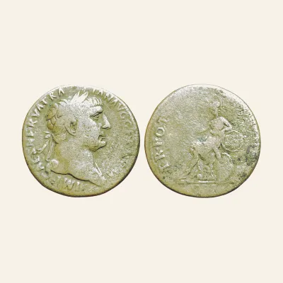 Avers, du sestertius, pour Trajan AE Sestertius Roma seated left - New unpublished variety
