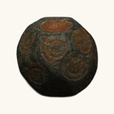 Byzantine Bronze Polyhedron Weight – 10th-13th Century AD - vue 4