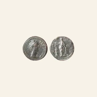 Diva Faustina I AE Sestertius after 141, 25.1 g. 32.5 mm.