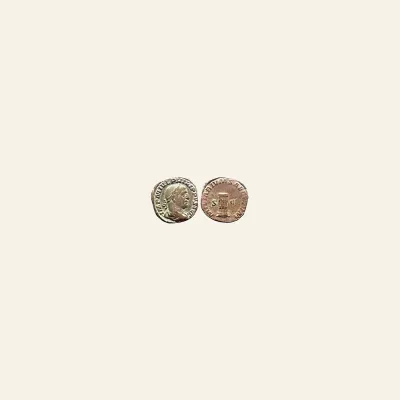 Reverse, of the sestertius, for Philip I. Sestertius - SECVRIT ORBIS - RIC 190, mint of Rome, 244-247