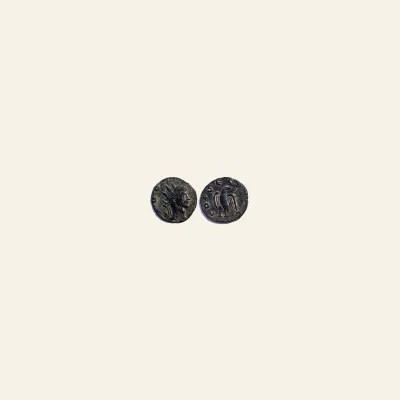 Claudius II, posthumous issue. AE15. MEMORIAE AETERNAE 317-318 AD. VERY RARE