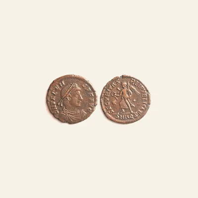 Reverse, for Valens AE3 Victory reverse, Mint of Aquileia - Scarce