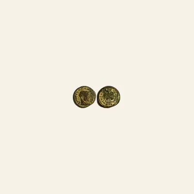 Reverse, of the follis, for Divus Claudius II Gothicus. Died A.D. 270. Æ half follis A.D. 317-318., 317-318
