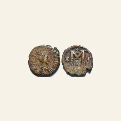 Reverse, of the follis, for Justinian I, 527-565 AD. Æ follis (30 mm ;16.94 gm) of Carthage., mint of Carthage, 565 AD