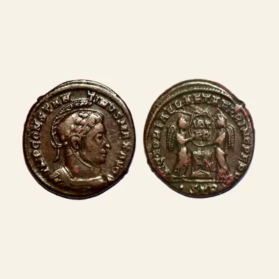 Avers, du follis, pour Constantine I (AD 307-337). Follis. Trier, AD 318-319. VERY RARE R4, 307-337, RIC RIC 222 (R4) Obv