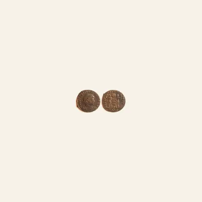 Reverse, for Constantine II Caesar AE3 PROVIDENTIAE CAESS Campgate, mint of Rome, 327 AD