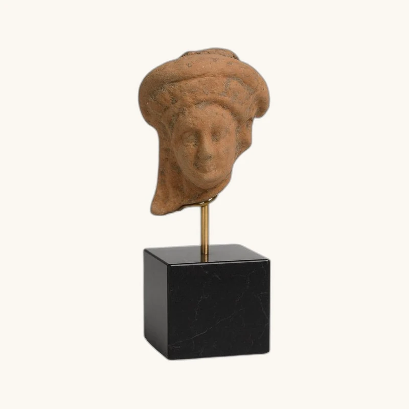 Terracotta Head – Ancient Greek, Mycenaean Period (4th Century B.C.) - vue 1