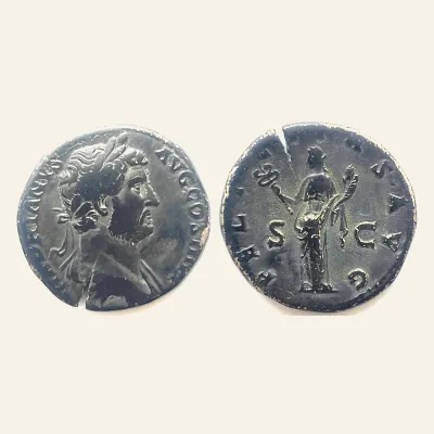 Avers, du sestertius, pour Hadrian. AD 117-138. Æ Sestertius (30mm, 27.01 g,). Rome mint., atelier de Rome, 117-138, RIC RIC...