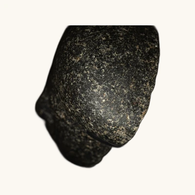 Masque funéraire égyptien en granodiorite – Basse Époque – avec certificat d’authenticité - vue 12