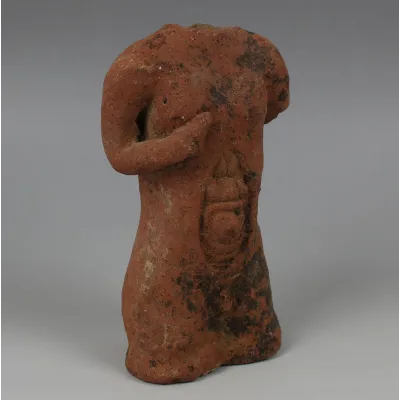 Revers, pour Étrusque — Anatomical votive model of a torso — 5e - 4e siècle av. J.-C., 5e - 4e siècle av. J.-C.