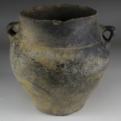 Avers, pour Bronze Age, Urnfield — Vase — 1300 - 750 av. J.-C., 1300 - 750 av. J.-C.
