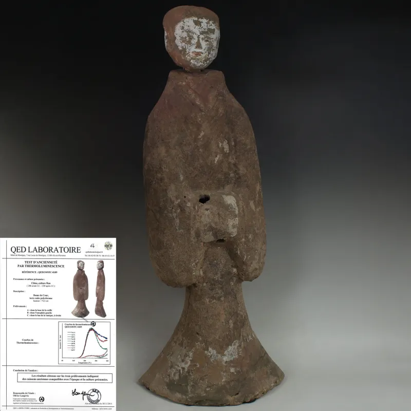 Avers, pour Chinese — Figure of a court lady — Han Dynasty, 206 av. J.-C. - 220 ap. J.-C., Han Dynasty, 206 av. J.-C. - 220...