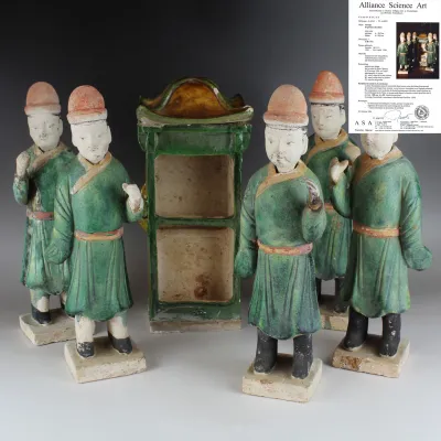 Avers, pour Chinese, Ming Dynasty — Palanquin and court attendants — 1368 - 1644 ap. J.-C., 1368 - 1644 ap. J.-C.