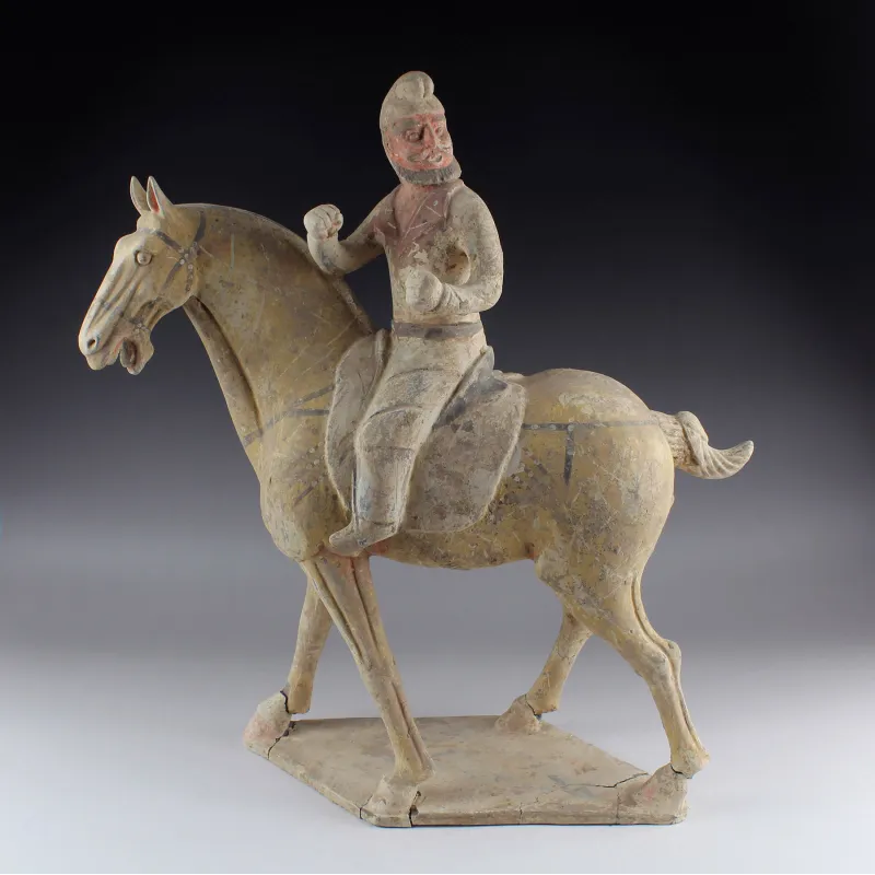 Avers, pour Chinese, Tang Dynasty — Statuette of a horse with rider — 618 - 907 ap. J.-C., 618 - 907 ap. J.-C.