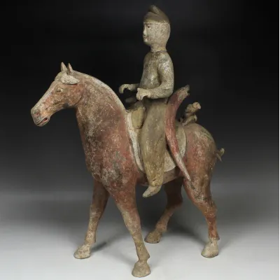 Avers, pour Chinese, Tang Dynasty — Statuette of a horse with rider — 618 - 907 ap. J.-C., 618 - 907 ap. J.-C.