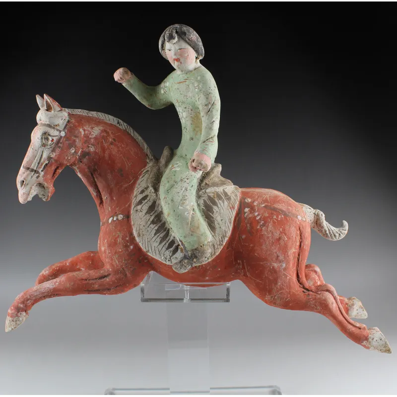 Avers, pour Chinese, Tang Dynasty — Statuette of a polo player — 618 - 907 ap. J.-C., 618 - 907 ap. J.-C.