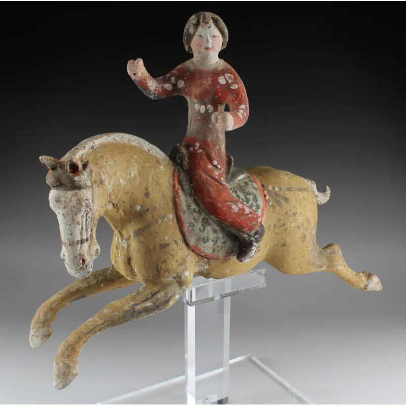 Avers, pour Chinese, Tang Dynasty — Statuette of a polo player — 618 - 907 ap. J.-C., 618 - 907 ap. J.-C.