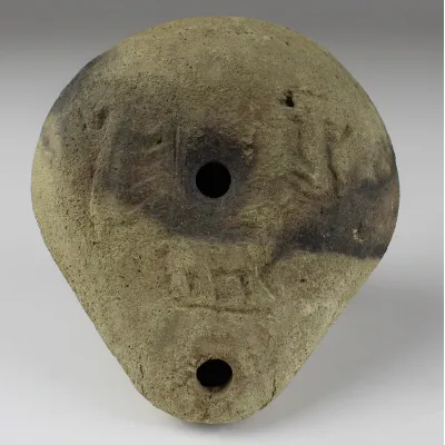 Avers, pour Égyptien — 'Frog' Lampe à huile with animals, Type Shier A 5.2 — 2e - 4e siècle ap. J.-C., 2e - 4e siècle ap....