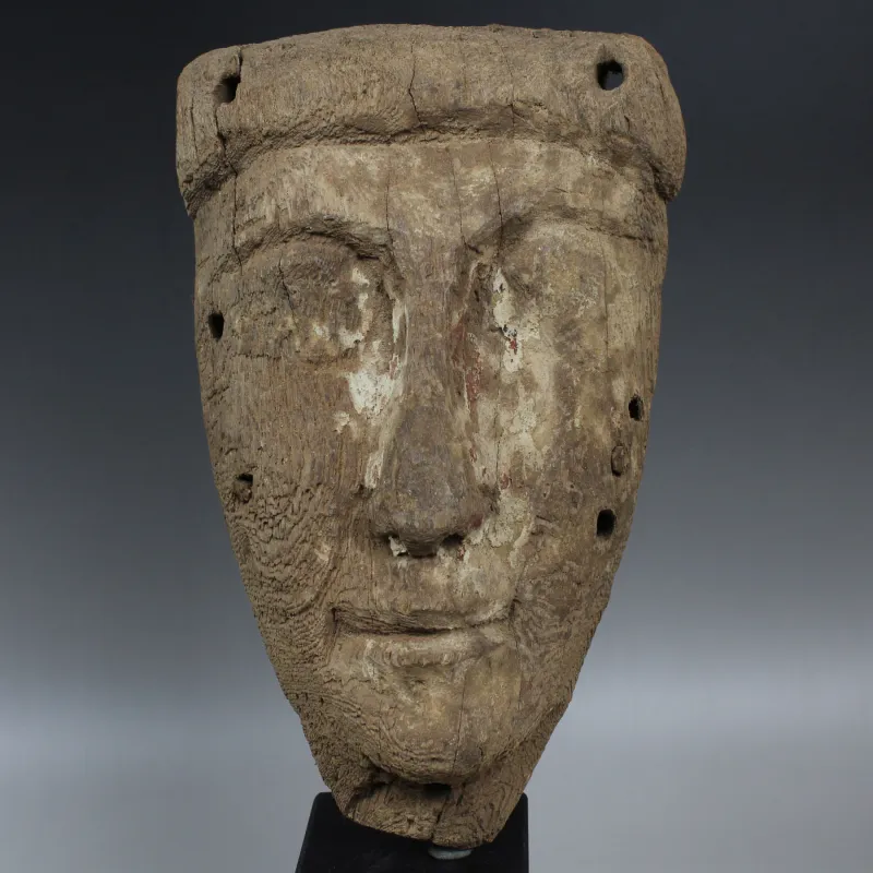 Avers, pour Egyptian, Late period — Sarcophagus mask — Late Period, 664 - 332 av. J.-C., Late Period, 664 - 332 av. J.-C.