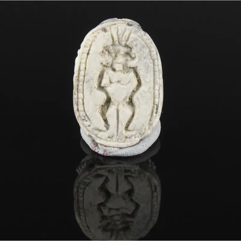 Avers, pour Égyptien — Scaraboïde with god Bes — New Kingdom, 1550 - 1070 av. J.-C., New Kingdom, 1550 - 1070 av. J.-C.