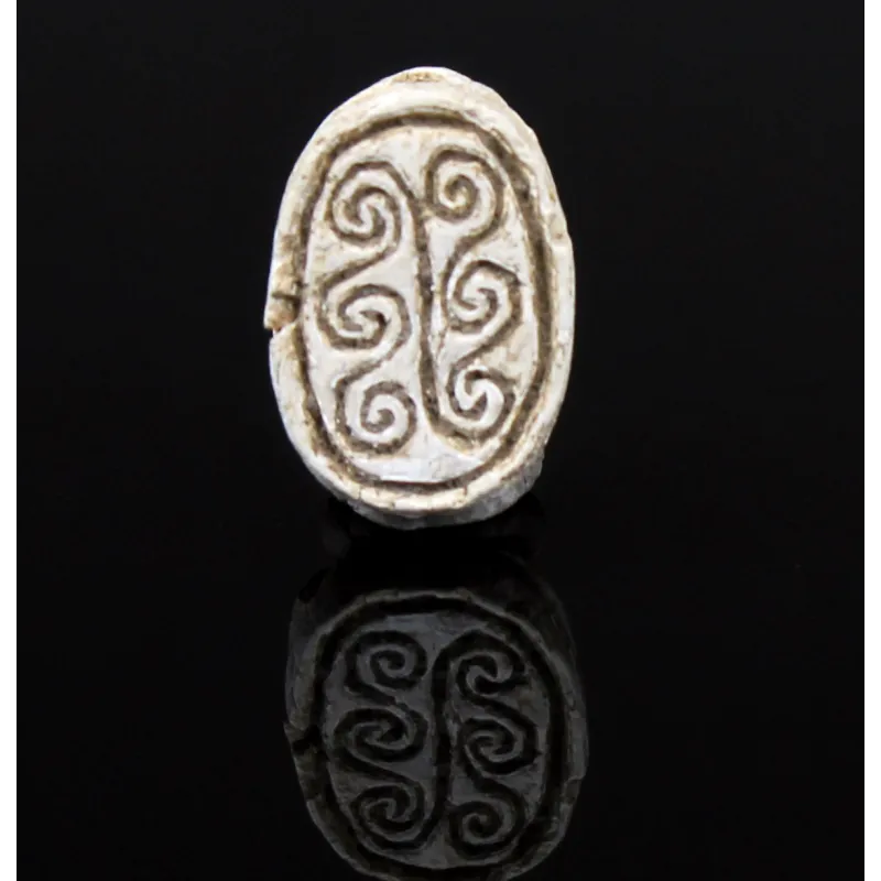 Avers, pour Égyptien — Scaraboïde with spiral design — Second Intermediate Period, 1700 - 1550 av. J.-C., Second...