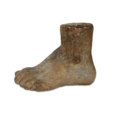 Avers, pour Étrusque — Votive foot — 4e - 3e siècle av. J.-C., 4e - 3e siècle av. J.-C.