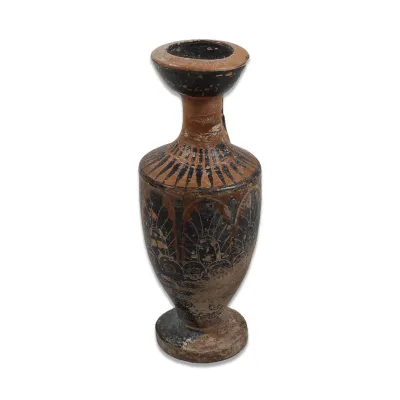 Avers, pour Greek, Attic — Lekythos with palmettes, black figures — 500 av. J.-C., 500 av. J.-C.