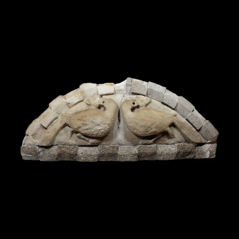 Avers, pour Medieval, Paleochristian — Bezel with peacocks — 5e - 6e siècle ap. J.-C., 5e - 6e siècle ap. J.-C.