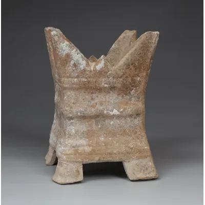Avers, pour Roman, Judaea — Four-horned votive altar with a swastika painted on top — 1e - 2e siècle ap. J.-C., 1e - 2e...
