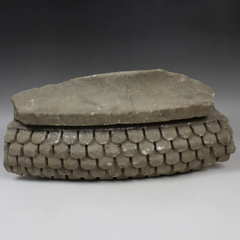 Avers, pour Roman, Smyrna — Ionic column base, fragment — Ier siècle ap. J.-C., Ier siècle ap. J.-C.
