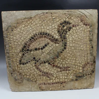 Avers, pour Romain — Mosaic depicting a bird — 3e siècle ap. J.-C., 3e siècle ap. J.-C.
