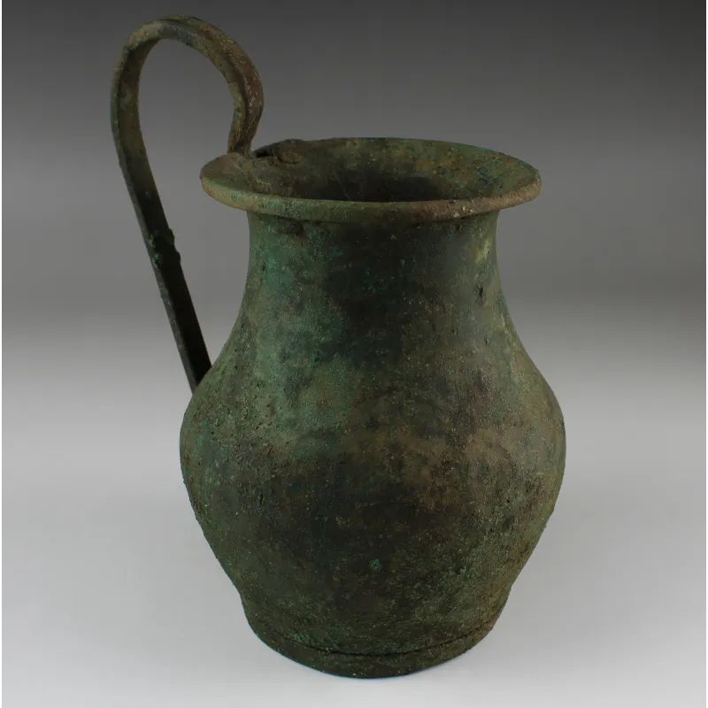 Avers, pour Romain — Pitcher — 1e - 2e siècle ap. J.-C., 1e - 2e siècle ap. J.-C.