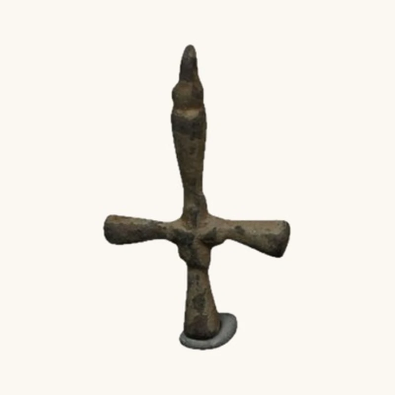 Byzantin – Pendentif croix en bronze (7e – 10e siècle apr. J.-C.) - vue 1